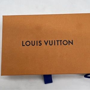 Louis Vuitton bracelet size 8.5" for Men or Woman
